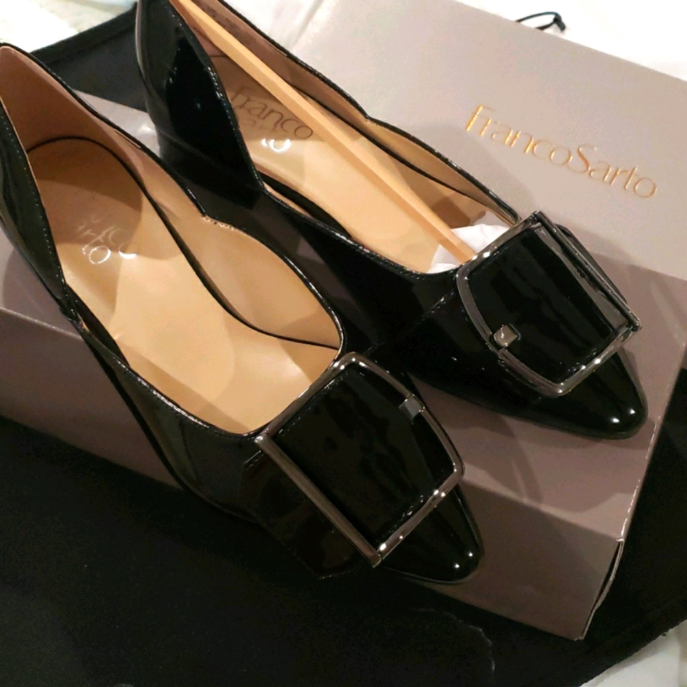 Black patent flats